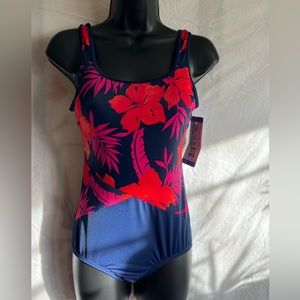 Lands’ End women swimming suit size XS Waikiki floral